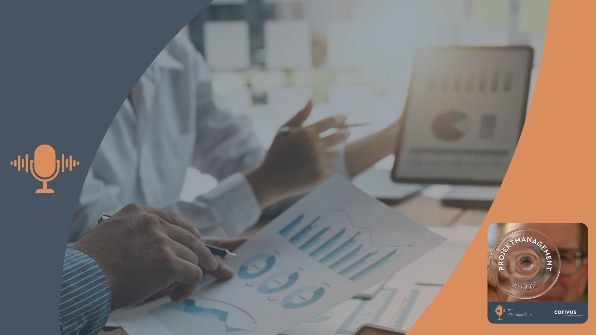 Studie #Shifthappens - Transformation & PMO Das Bild zeigt einen geöffneten Bericht mit Datenvisualisierungen, Diagrammen und Analysen, der auf einem modernen Schreibtisch liegt. Die Farben und das Layout vermitteln einen professionellen und datengetriebenen Eindruck. Dieses Bild repräsentiert die 42. Folge des Corivus-Projektmanagement-Podcasts, die sich mit der aktuellen Studie #ShiftHappens 2024 befasst und Einblicke in Veränderungen und Trends im Projektmanagement gibt.